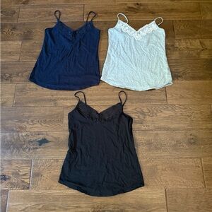 Set of 3 loft lace camis